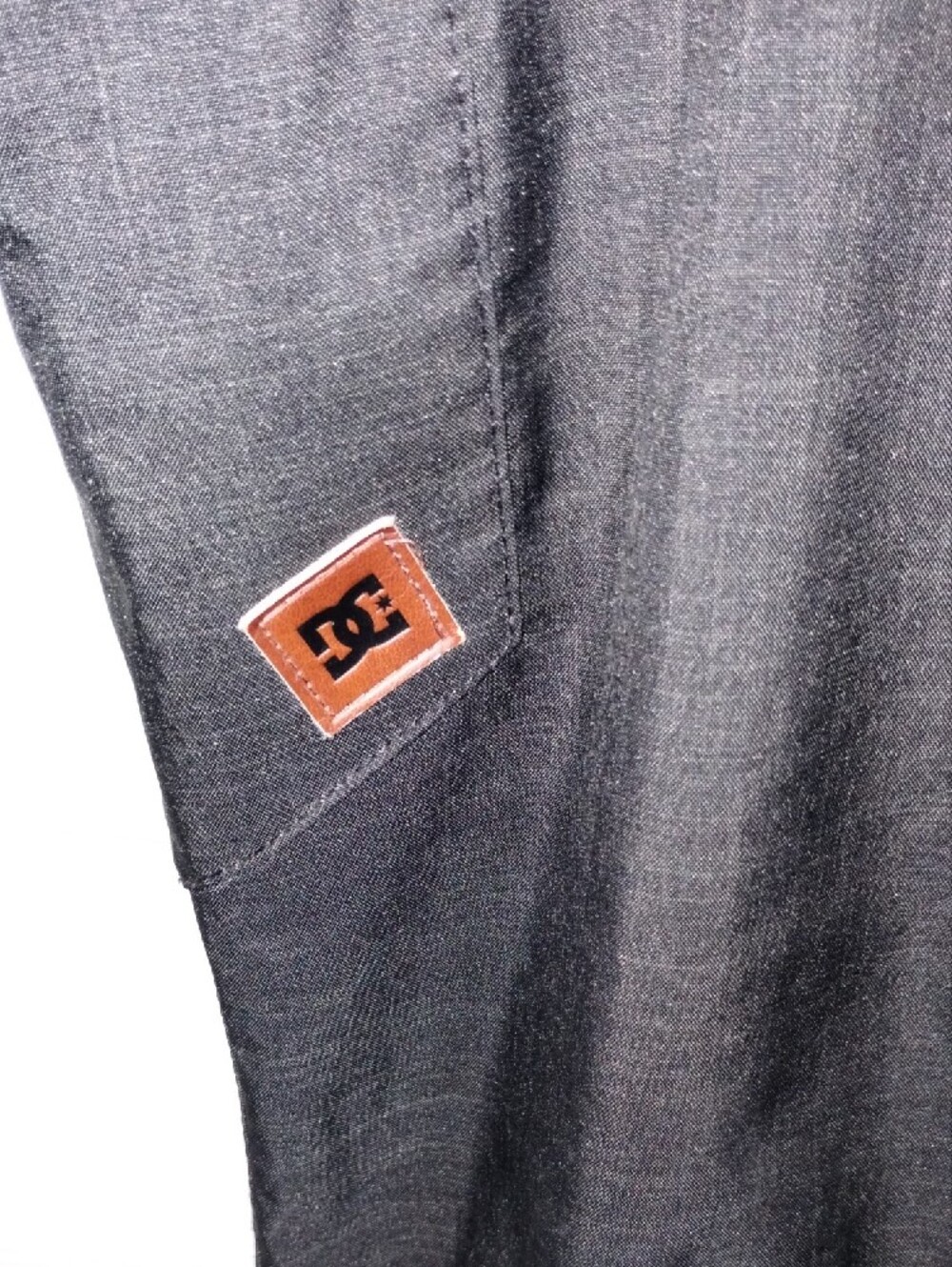 DC Women's Black Cargo Snow Pants with Zippered Pockets .Size L - Picture 3 of 12